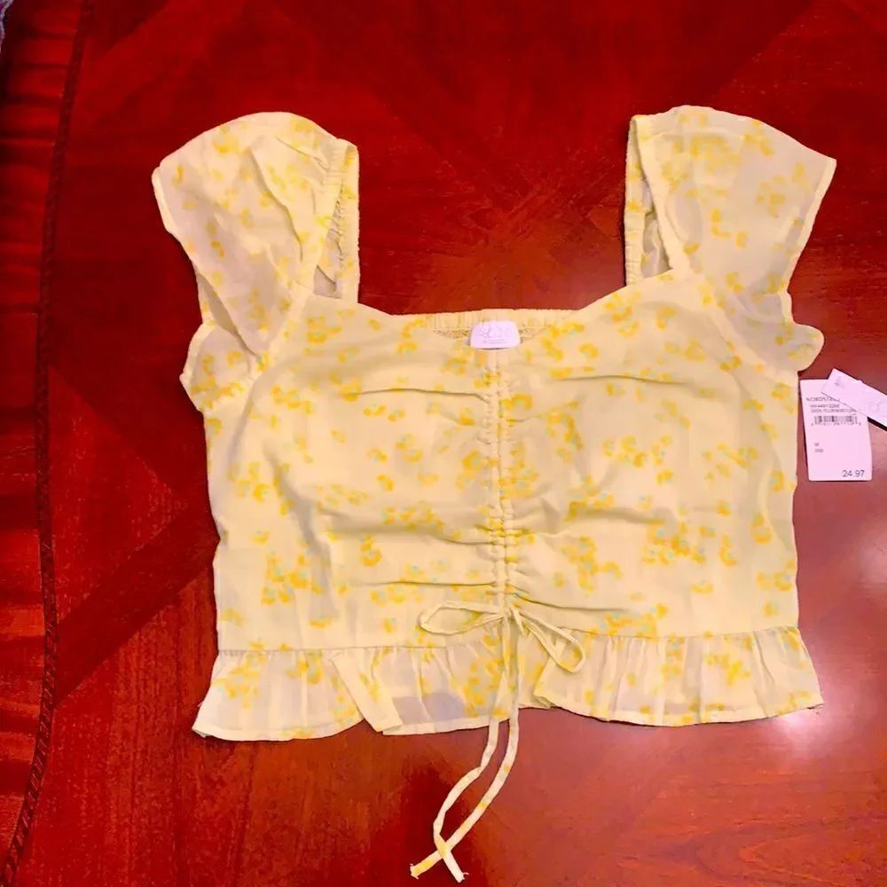 Abound cinch gauzy cotton crop top size M, NWT